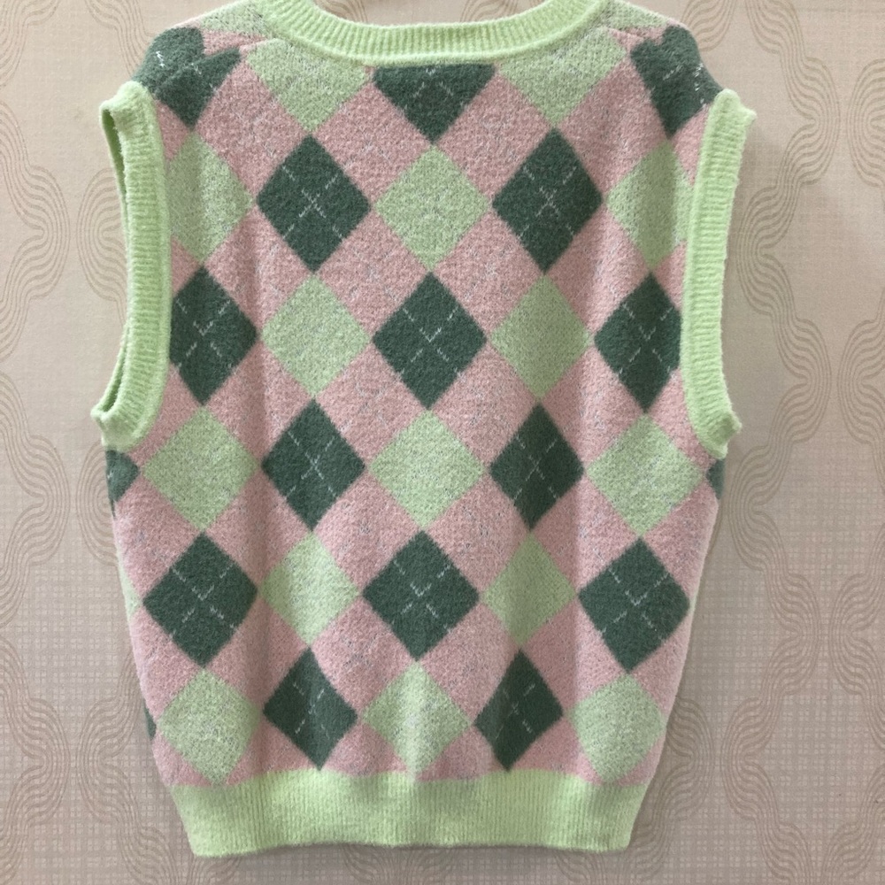 ZARA Sweater Vest - Picture 4 of 8